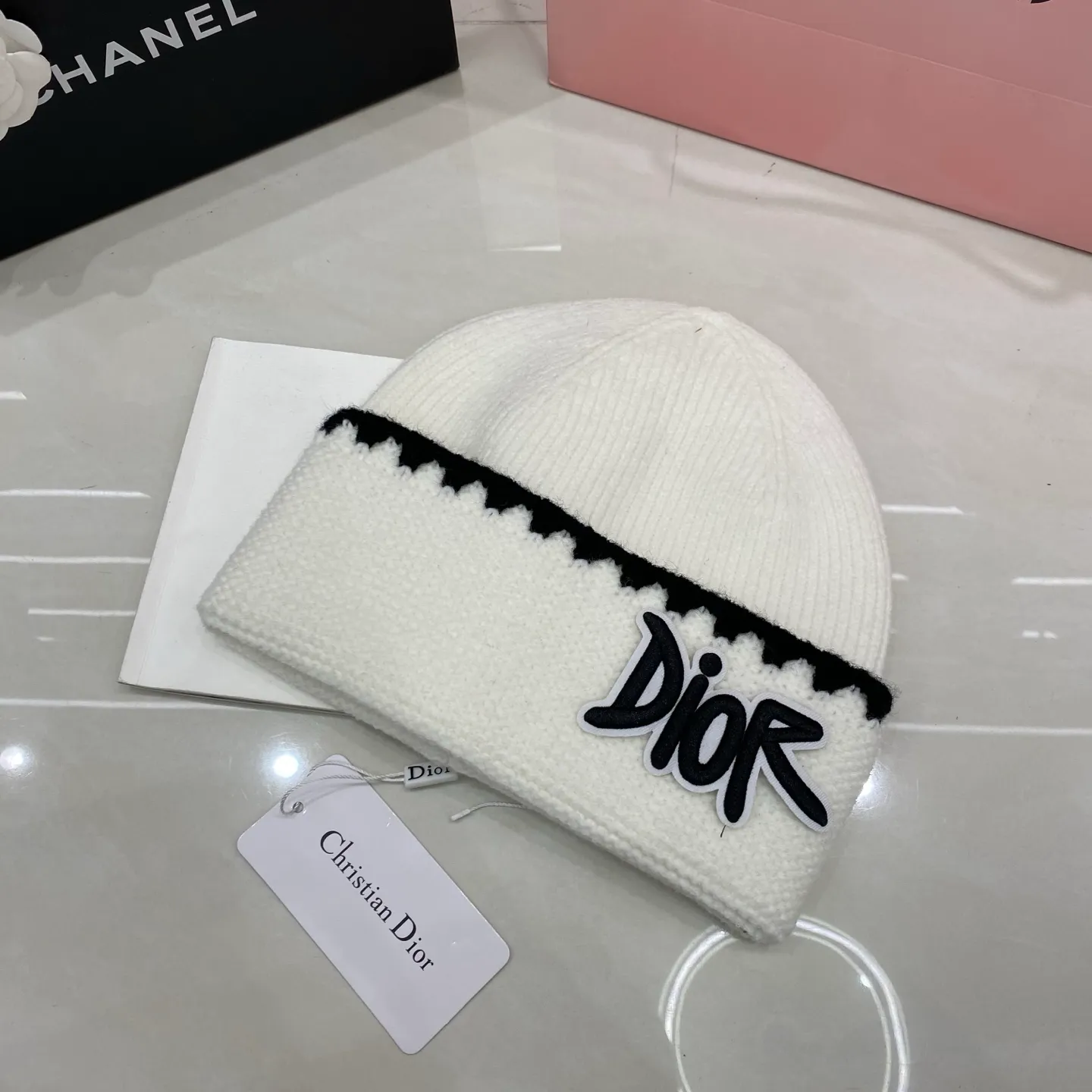 Dior cashmere knit hat