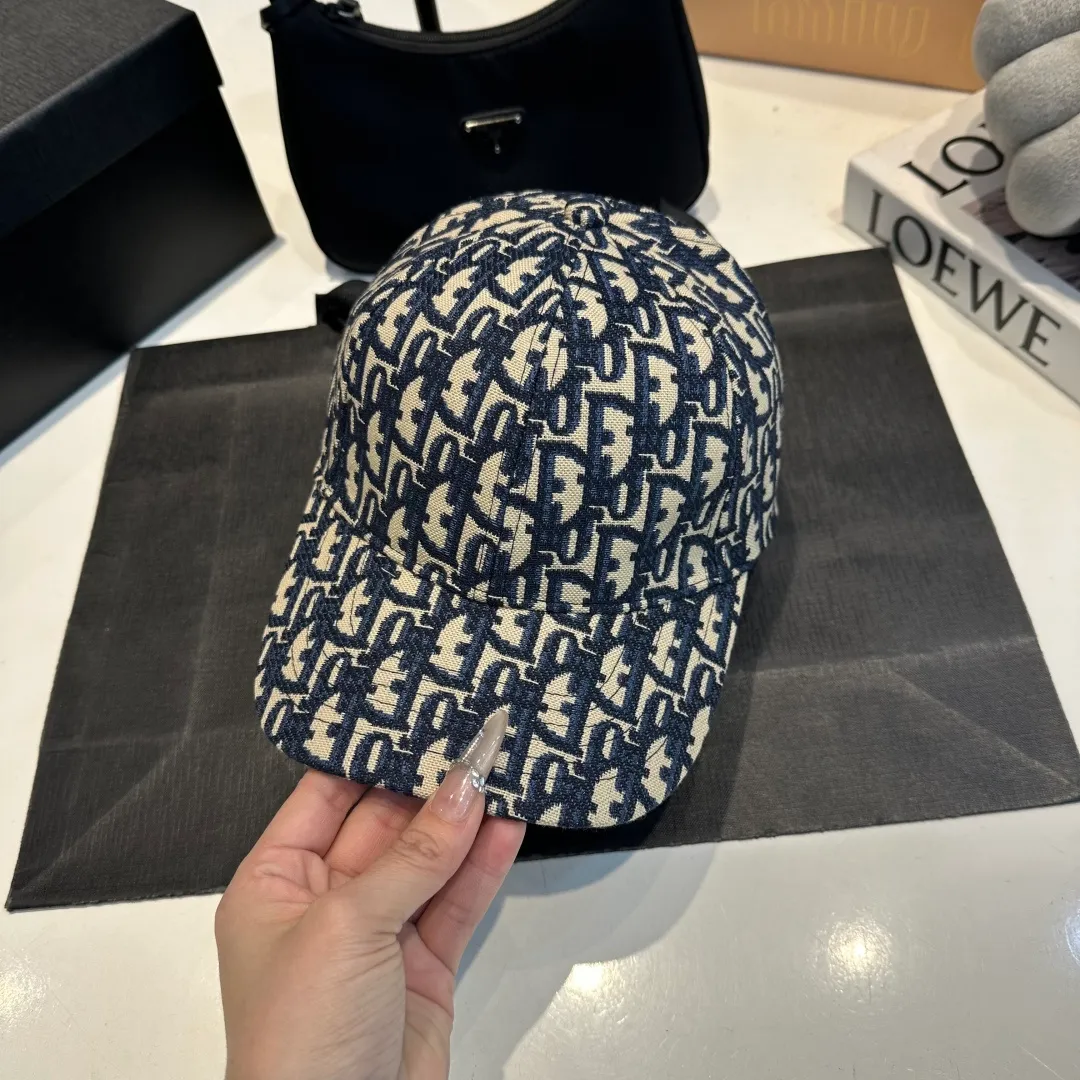 P60 Dior cap, baseball cap for men and women, head circumference 57cm