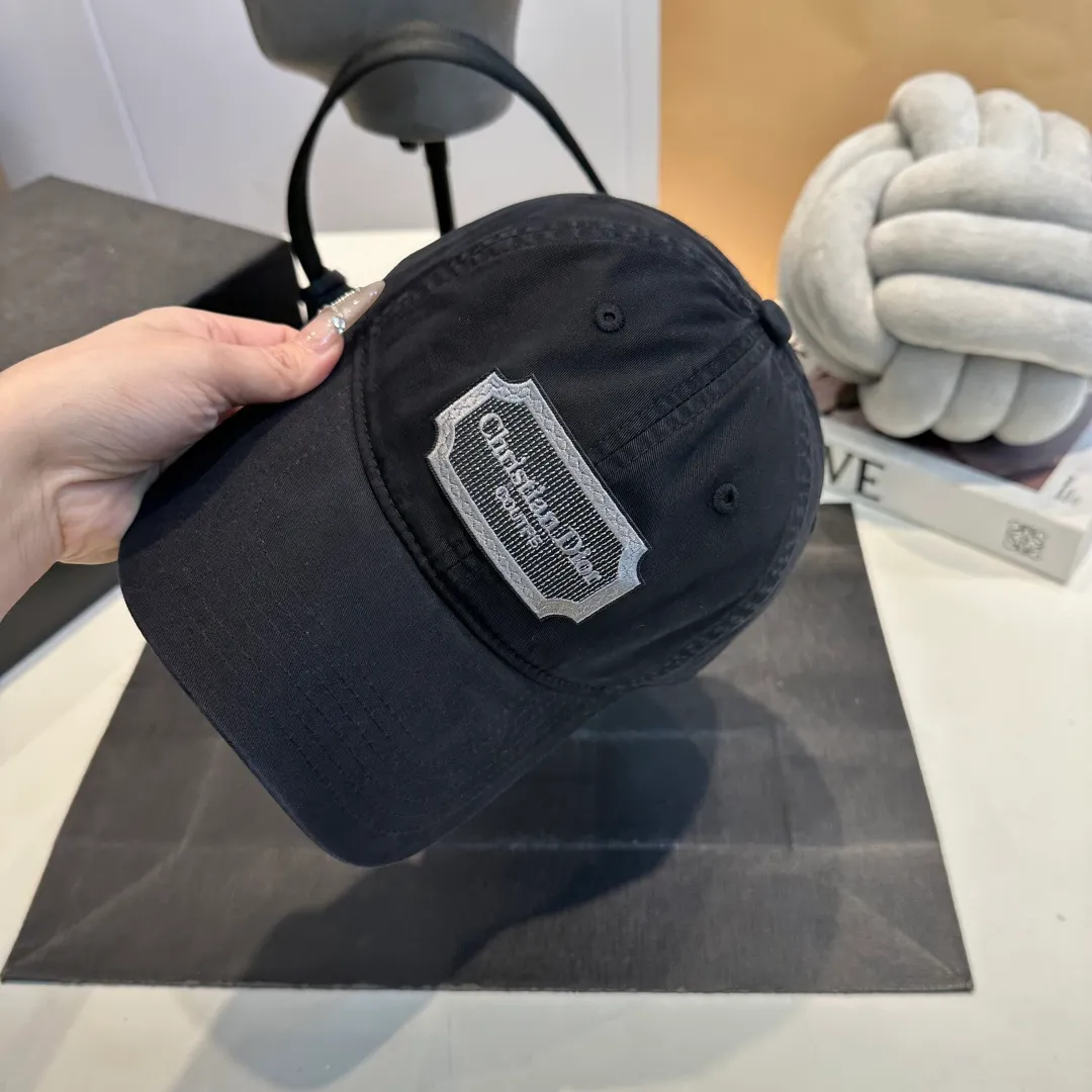 P60 Dior new peaked cap, baseball cap, head circumference 57cm