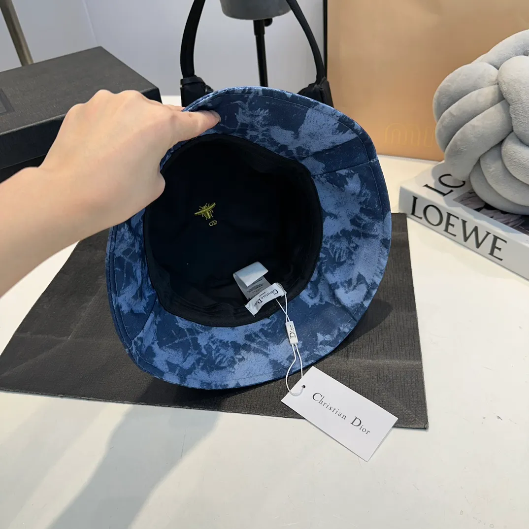 P80 Dior official bucket hat