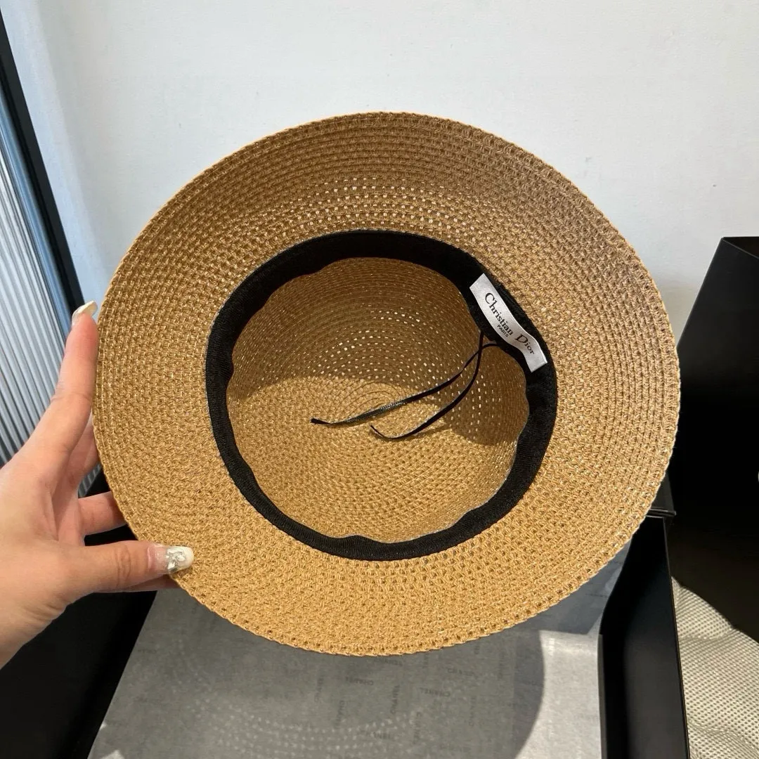 💰100¥ Dior new straw hat, head circumference 57vm