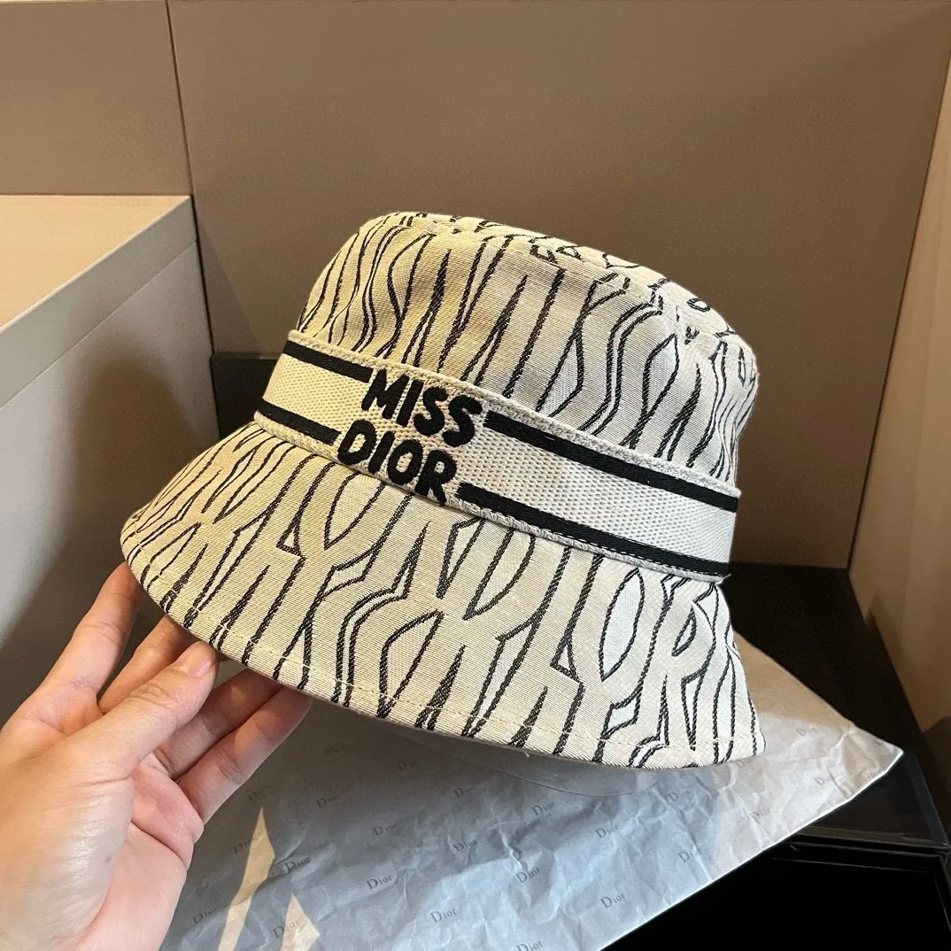 💰90¥ Dior official new bucket hat, new counter model