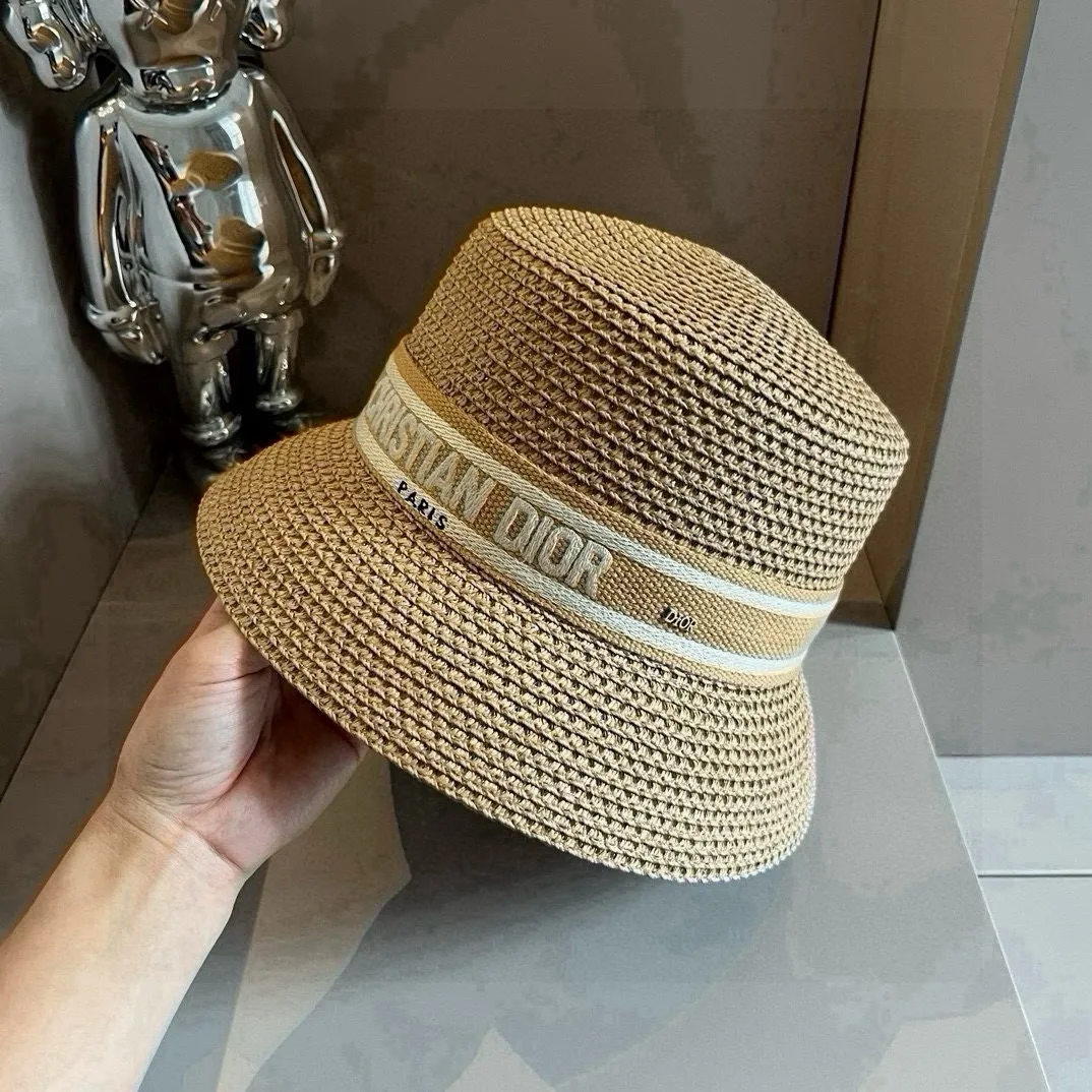 💰100¥ Dior's new straw hat, made from Japanese papyrus, the fastest running, head circumference 57cm
