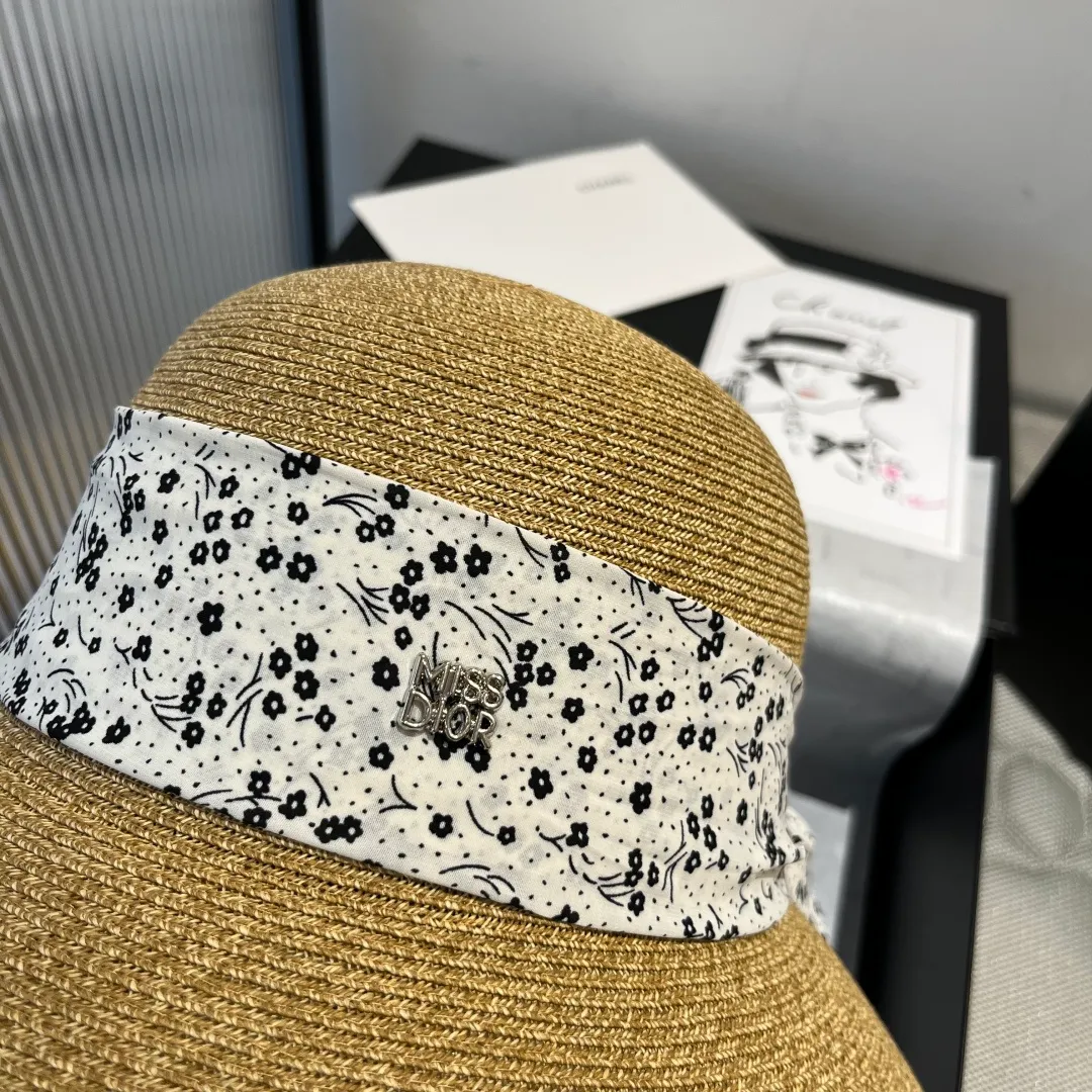 💰150¥ Dior new straw hat, sunshade beach straw hat, head circumference 57cm