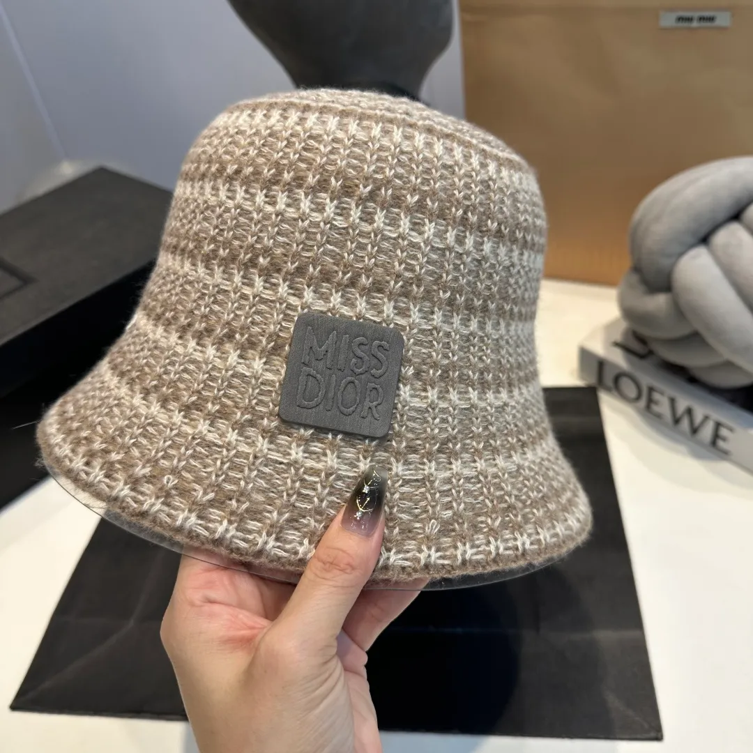 P 60 Dior striped fisherman hat for women 2025 new autumn woolen hat simple and versatile hat big head circumference showing face small basin hat
