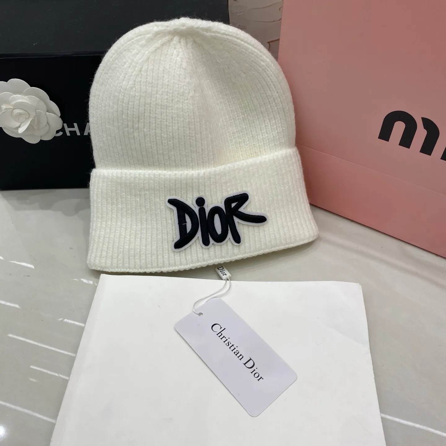 Dior cashmere knit hat