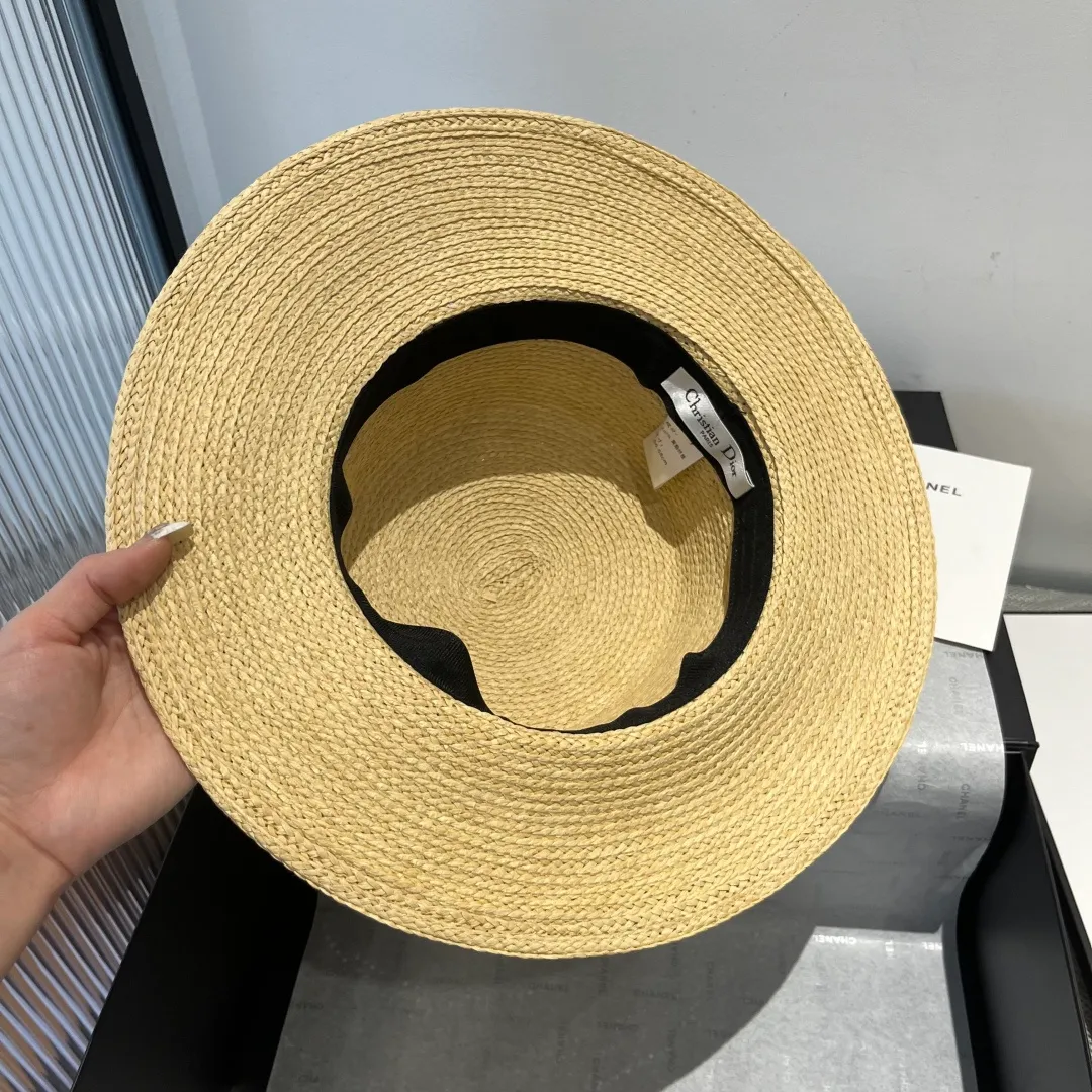 💰160¥ Dior flat-top straw hat, raffia straw hat, head circumference 57cm