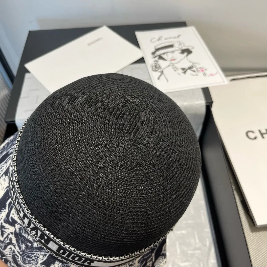 160¥ Dior new basin hat, straw hat, head circumference 57cm