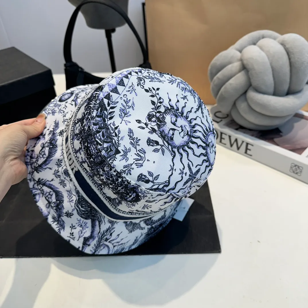 P80 Dior official bucket hat