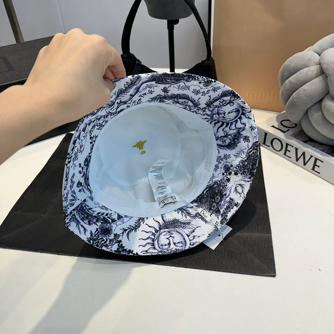 P80 Dior official bucket hat
