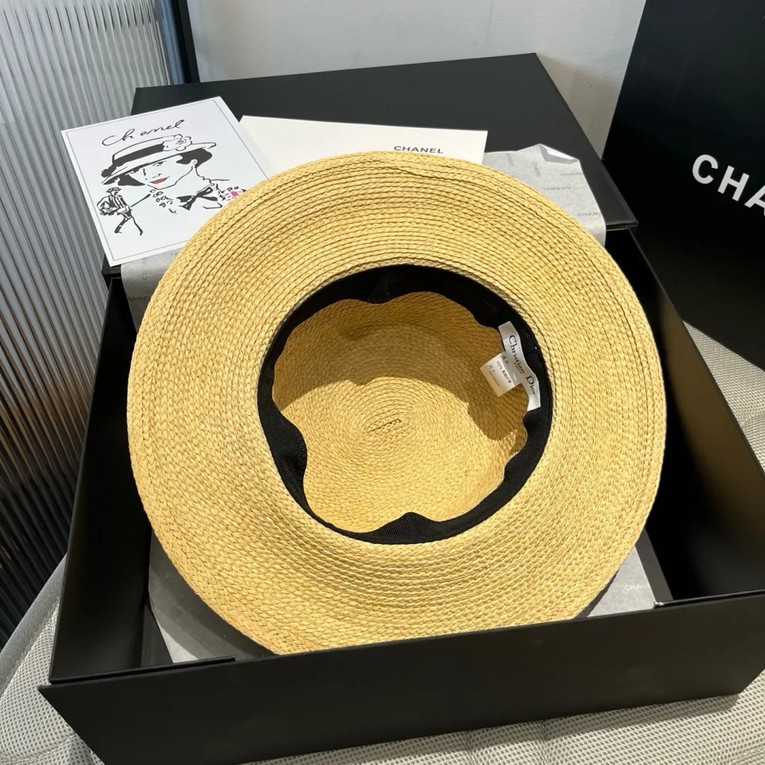 💰160¥ Dior flat-top straw hat, raffia straw hat, head circumference 57cm
