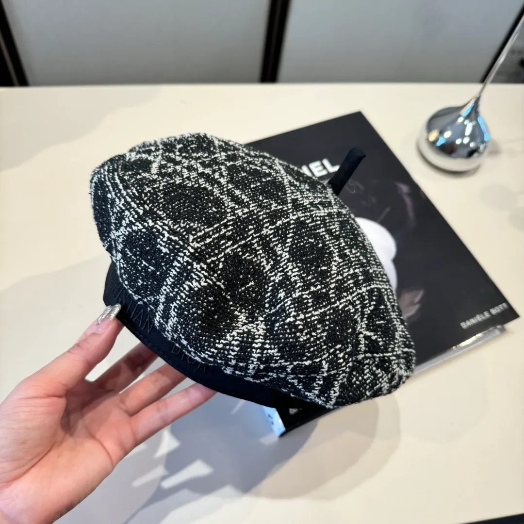 🉐190¥ Dior’s new beret, high-end customization, head circumference 57cm