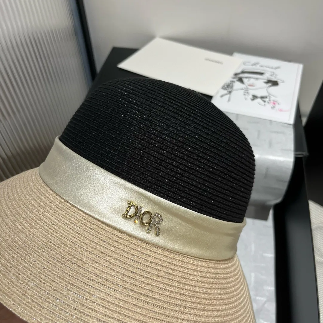 💰140¥ Dior new top hat, high-end PP straw, color matching basin hat, celebrity style, head circumference 57cm