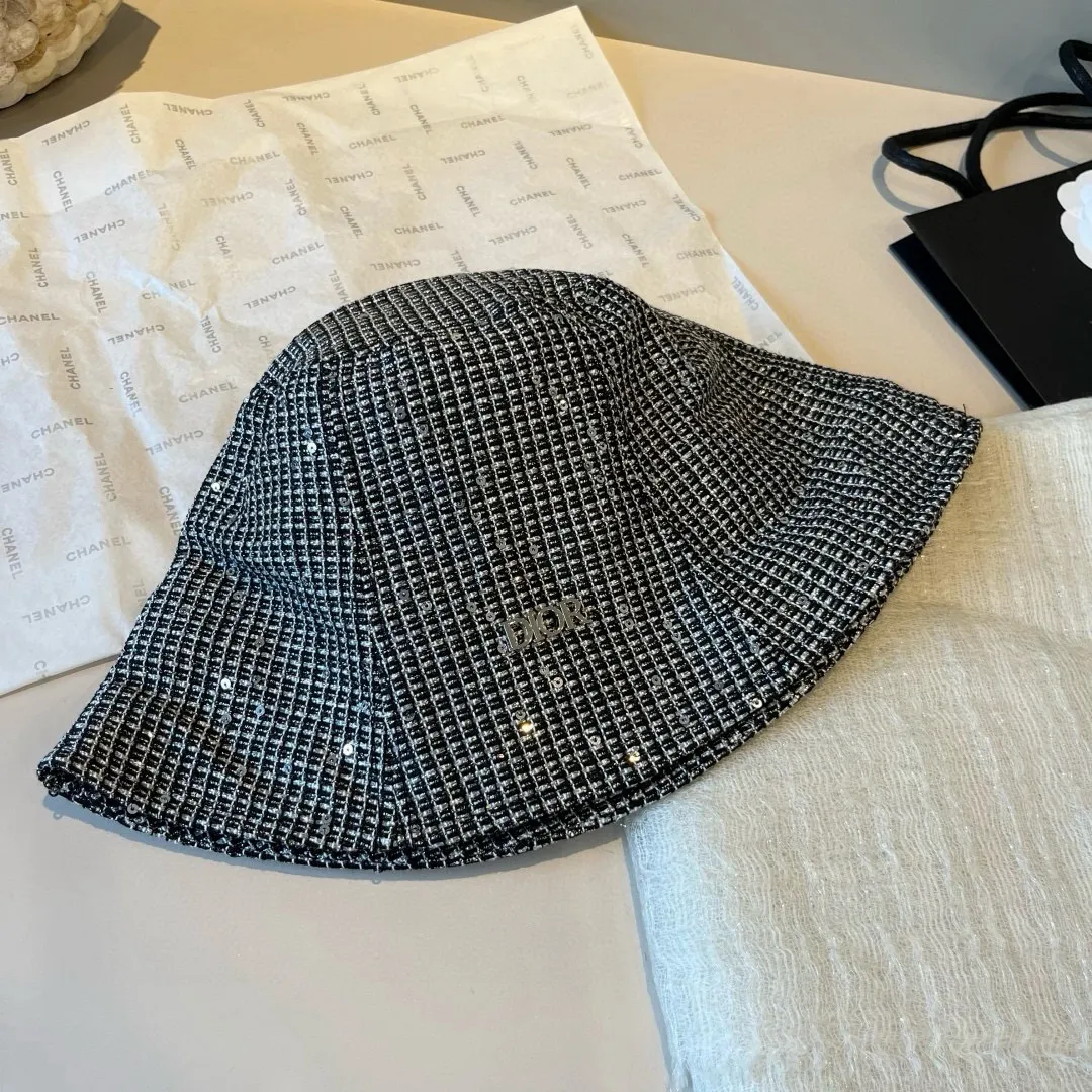💰100¥ Dior new bucket hat, glitter bucket hat, spring and autumn new style, head circumference 57cm