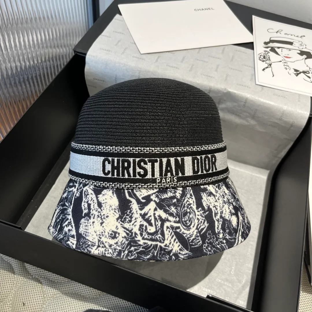 160¥ Dior new basin hat, straw hat, head circumference 57cm