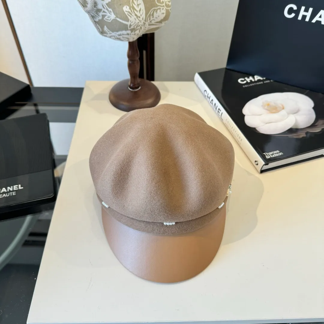 💰180¥ Dior wool peaked military cap, washed leather brim, 100% wool🦙, head circumference 57cm