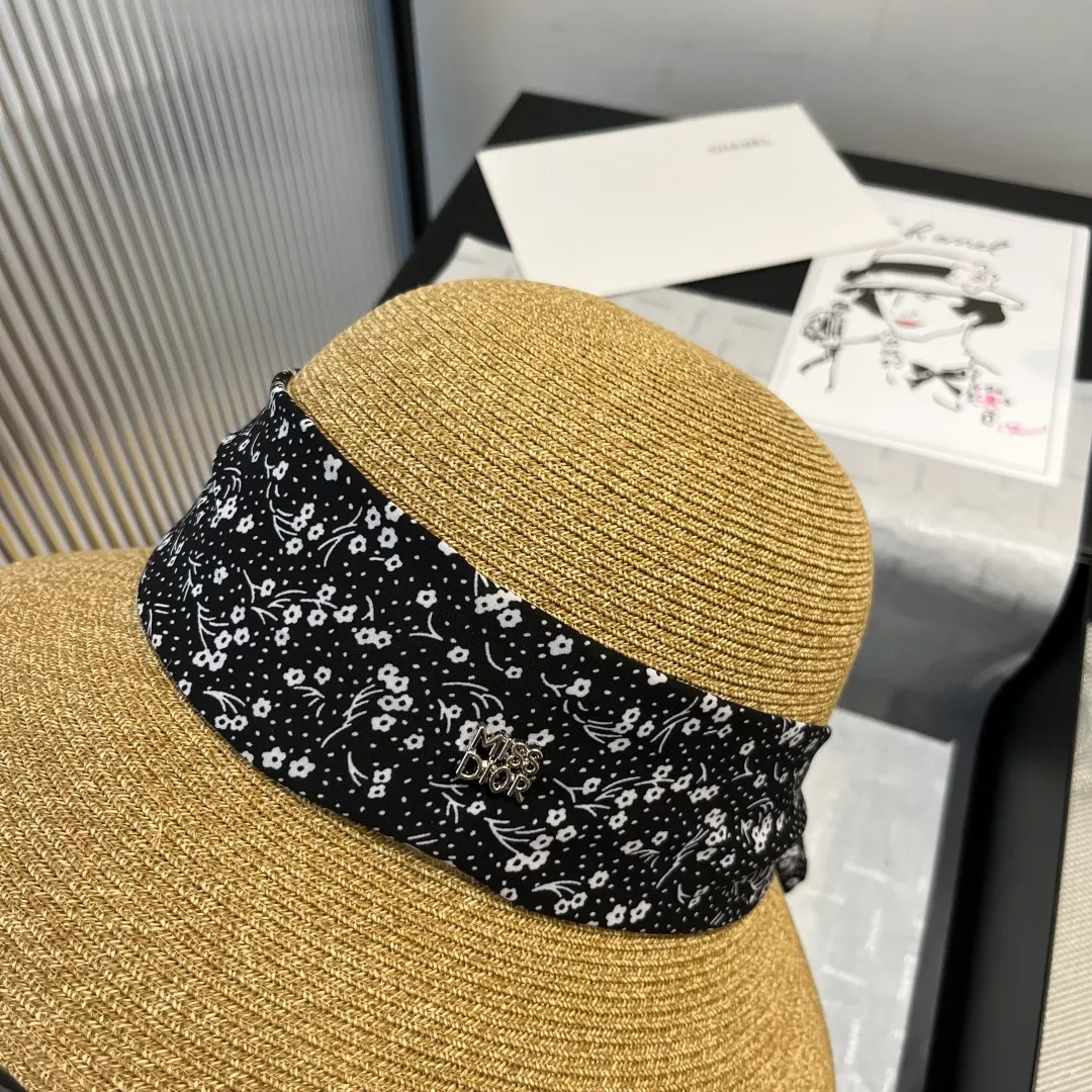 💰150¥ Dior new straw hat, sunshade beach straw hat, head circumference 57cm