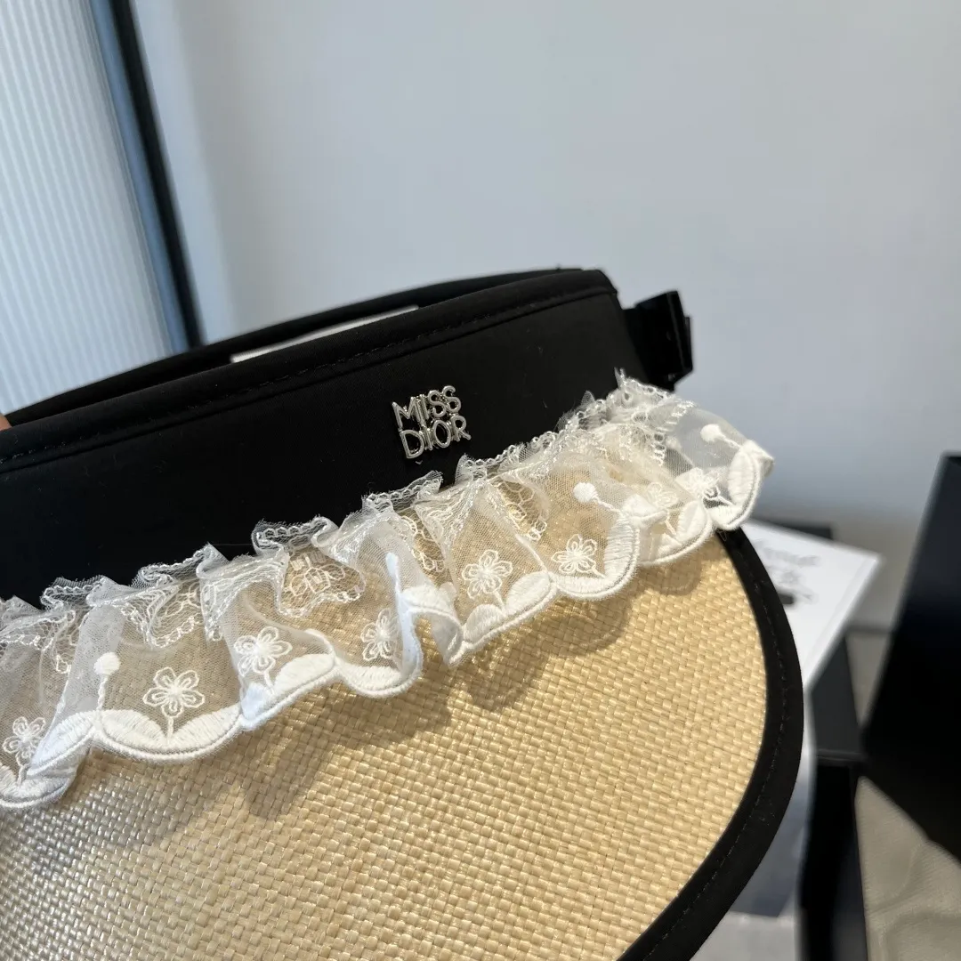 💰120¥ Dior Dior raffia hollow top sunhat