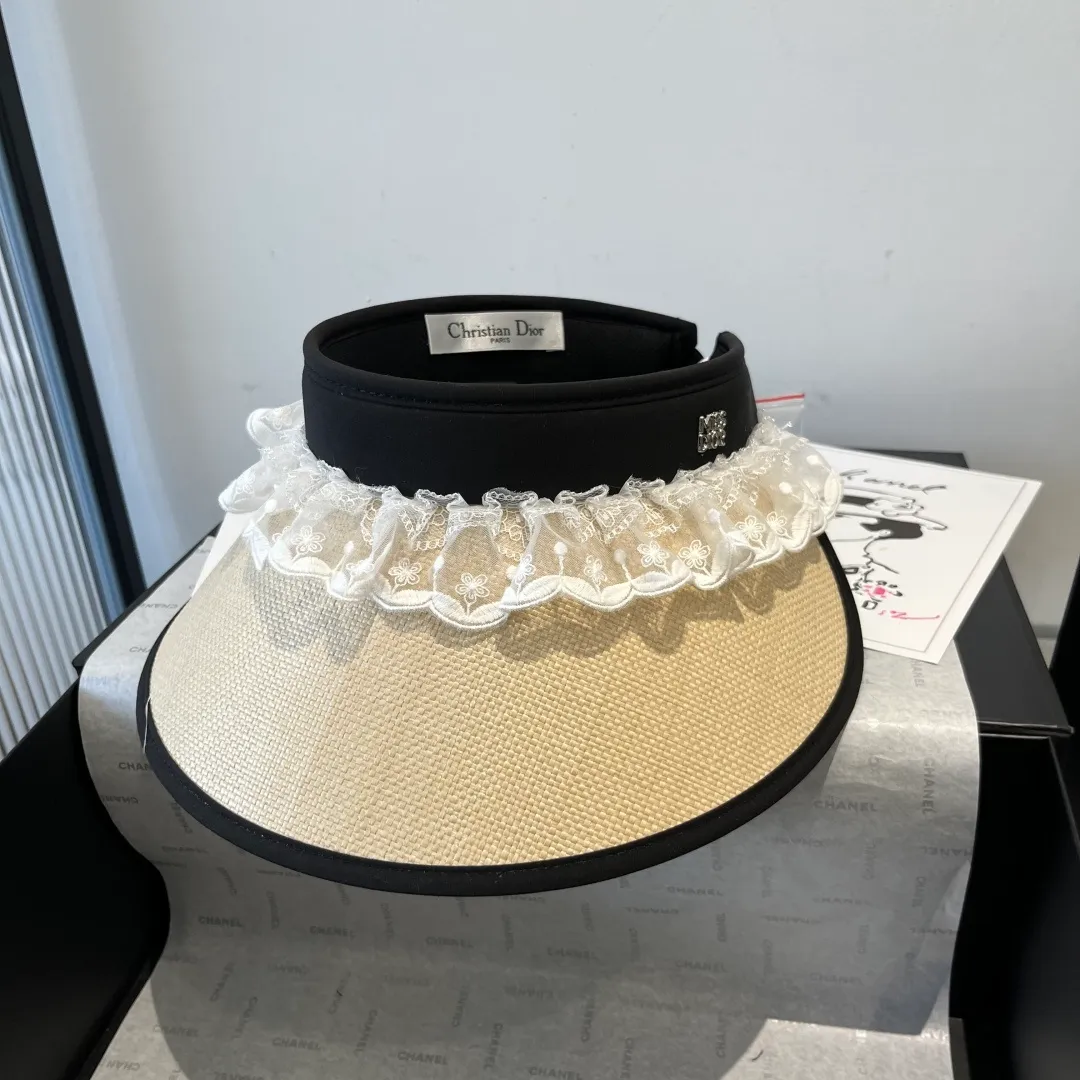 💰120¥ Dior Dior raffia hollow top sunhat