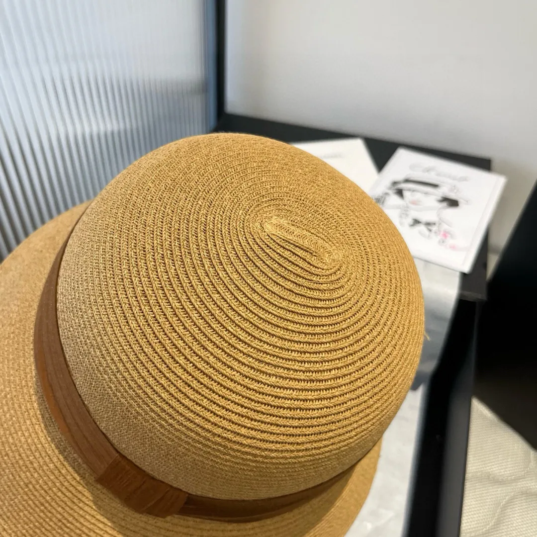 💰160¥ Dior new basin hat, lady style straw hat, made from Taiwan PP straw, head circumference 57cm