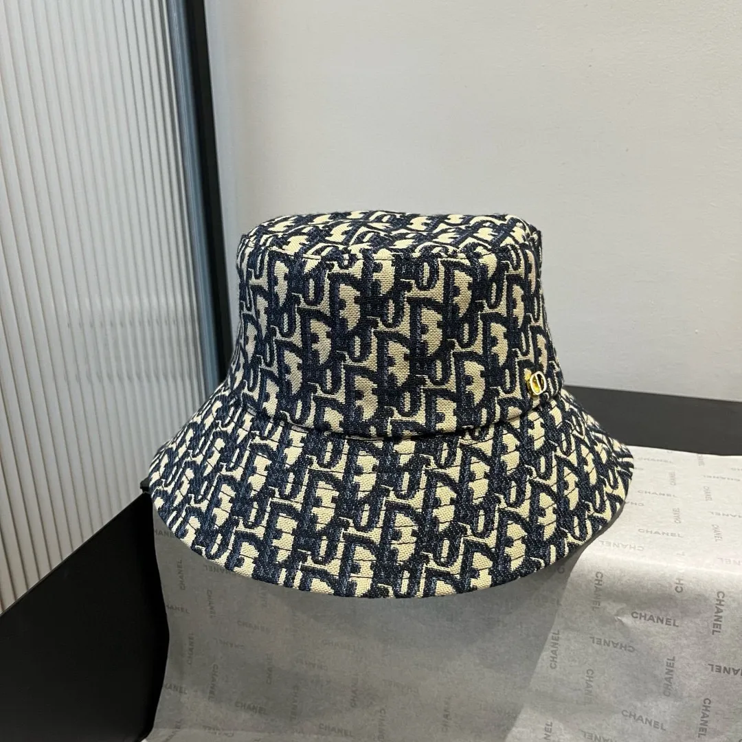 💰100¥ Dior new bucket hat