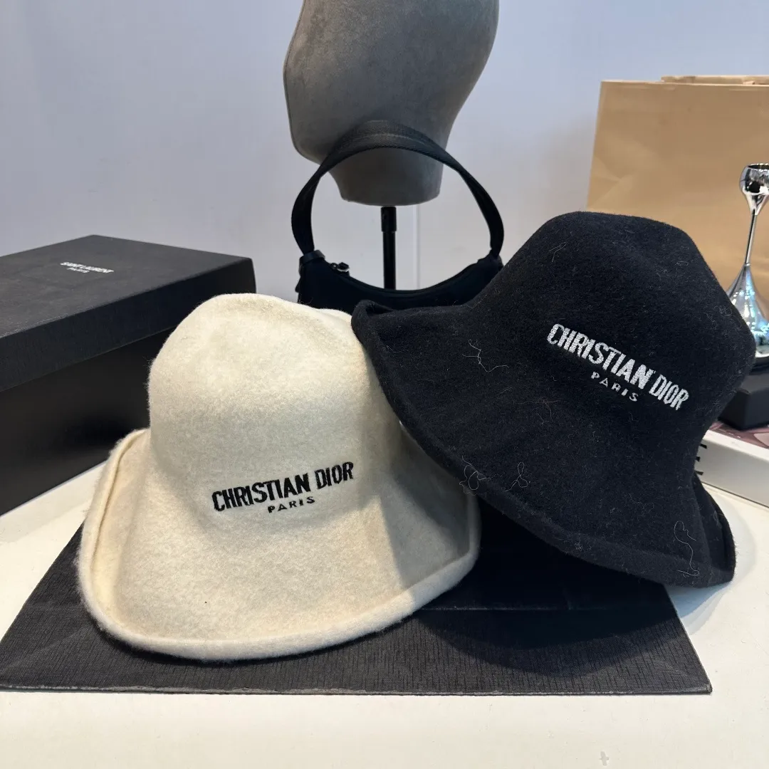 P170 Dior's new wool original single bucket hat, exquisite and pure, stylish and stylish, cool and fashionable, sold out at the counter, popular, great quality