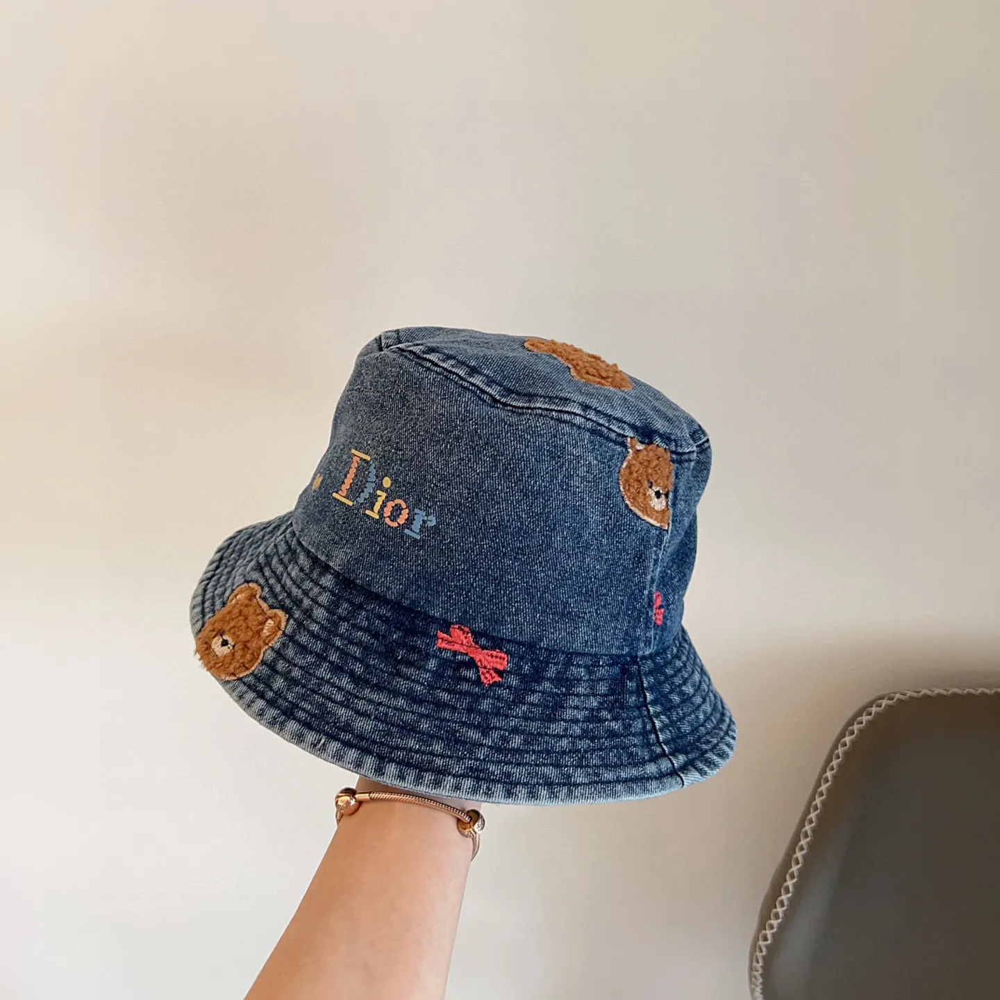 🉐150💛 Comes with dust bag [DIOR Dior] 2025 new bear embroidered denim fisherman hat, 🔆 Versatile everyday style ~ casual outing #Men and women