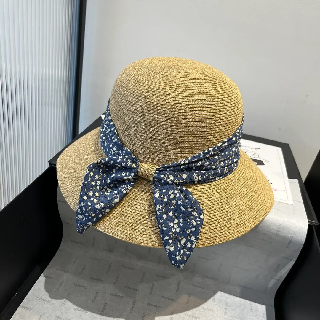 💰150¥ Dior new straw hat, sunshade beach straw hat, head circumference 57cm