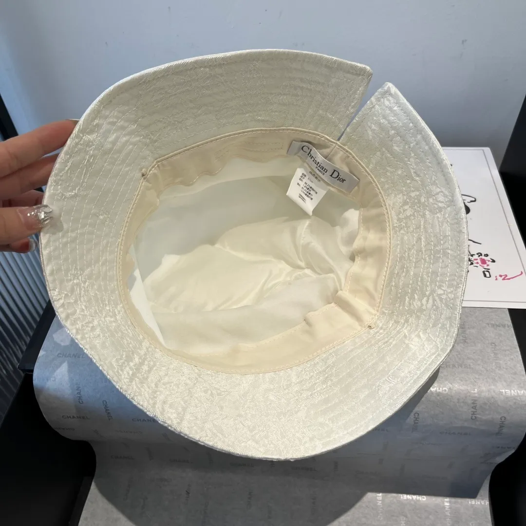 💰130¥ Dior's new sun visor fisherman hat, high-end sun visor, lady style, head circumference 57cm