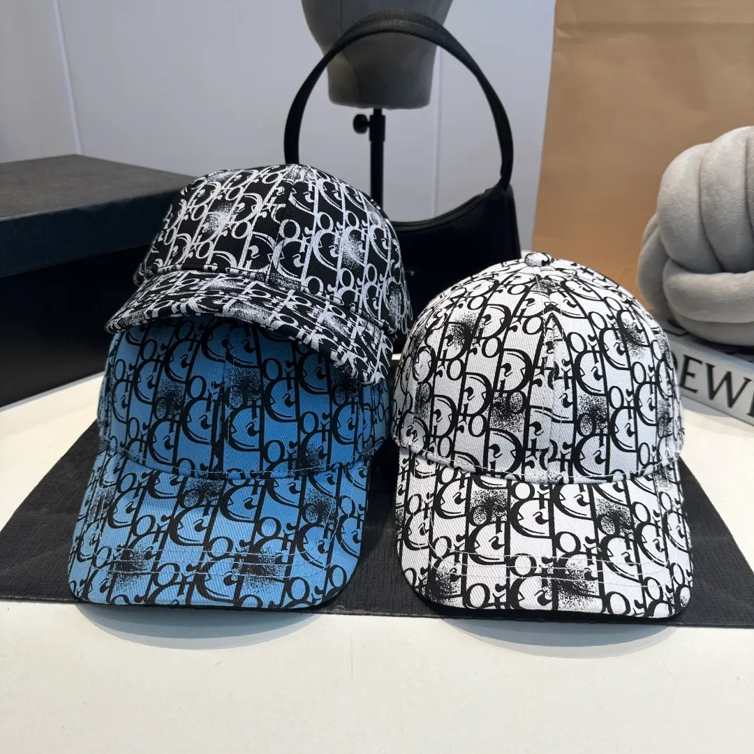 P56 DIOR Dior's new popular simple baseball cap 🧢, new model shipped, big brand style is super easy to match, hurry up and get it!