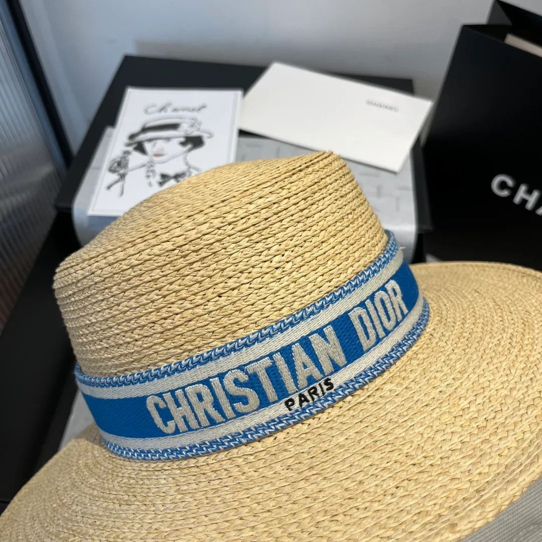 💰160¥ Dior flat-top straw hat, raffia straw hat, head circumference 57cm
