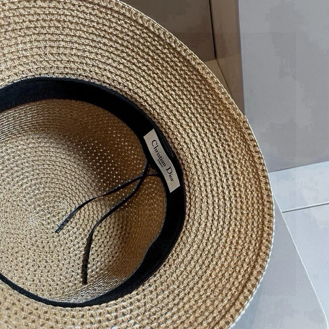 💰100¥ Dior's new straw hat, made from Japanese papyrus, the fastest running, head circumference 57cm
