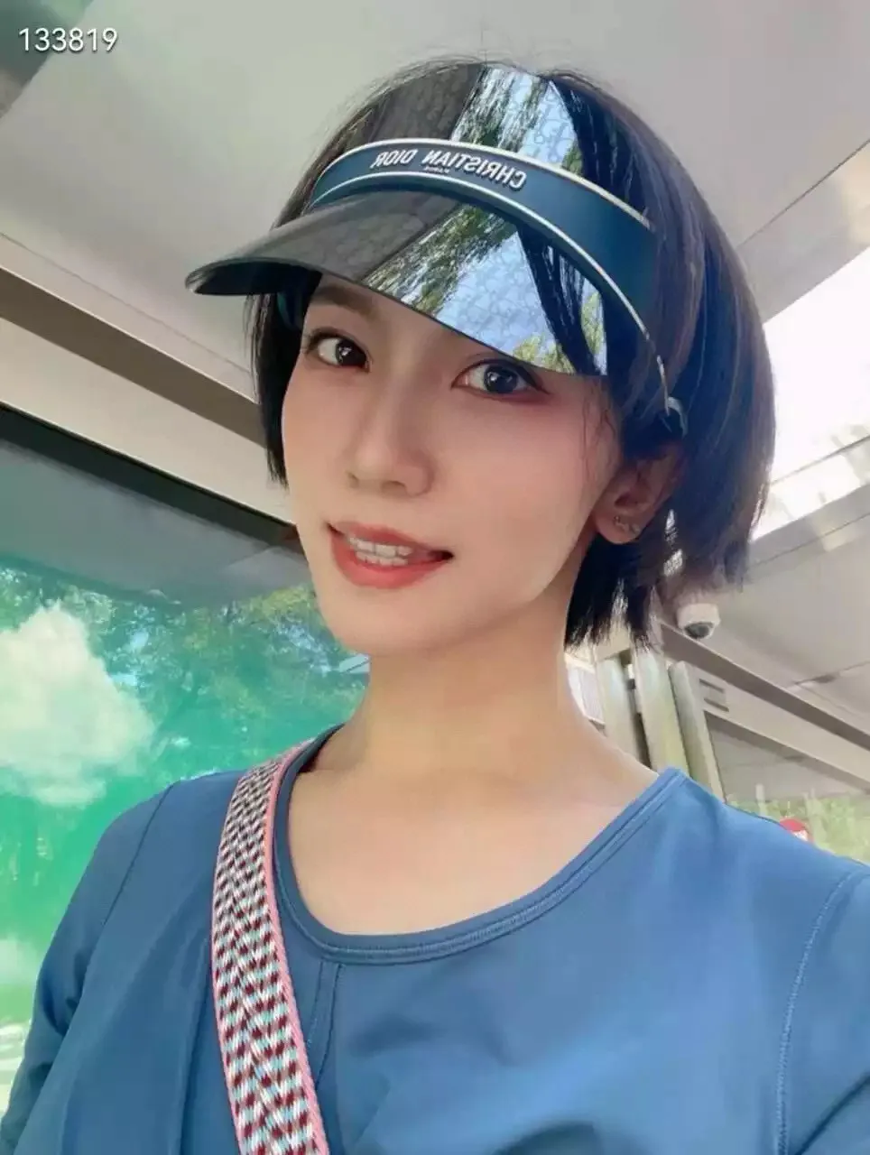 Dior high version empty top hat