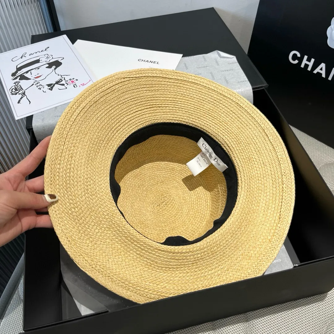 💰160¥ Dior flat-top straw hat, raffia straw hat, head circumference 57cm