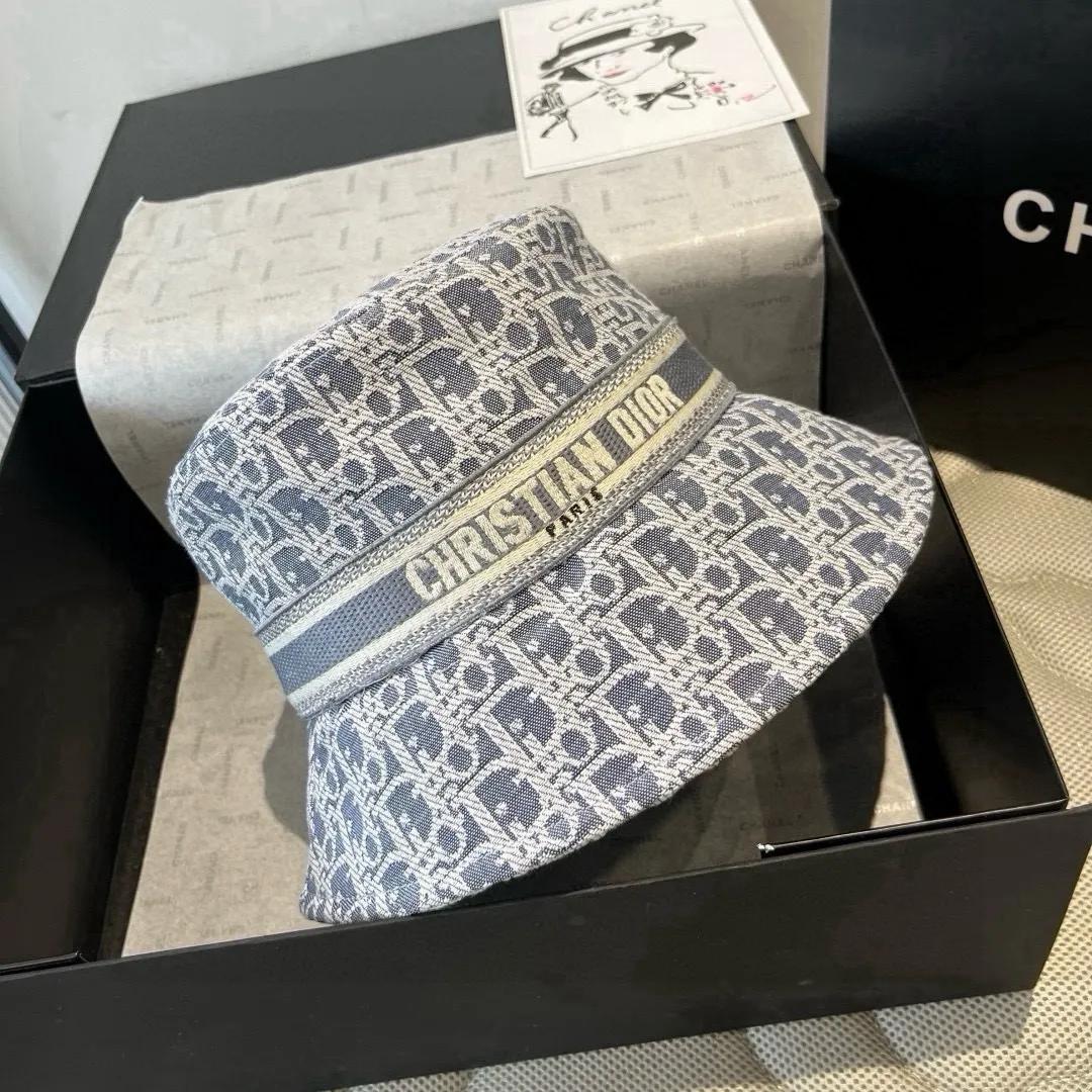💰100¥ Dior new bucket hat