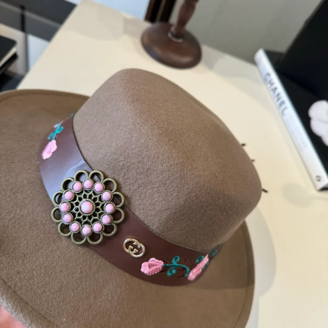 💰190¥ Gucci new wool top hat, flat top hat, 100% wool fabric 🦙%, head circumference 57cm