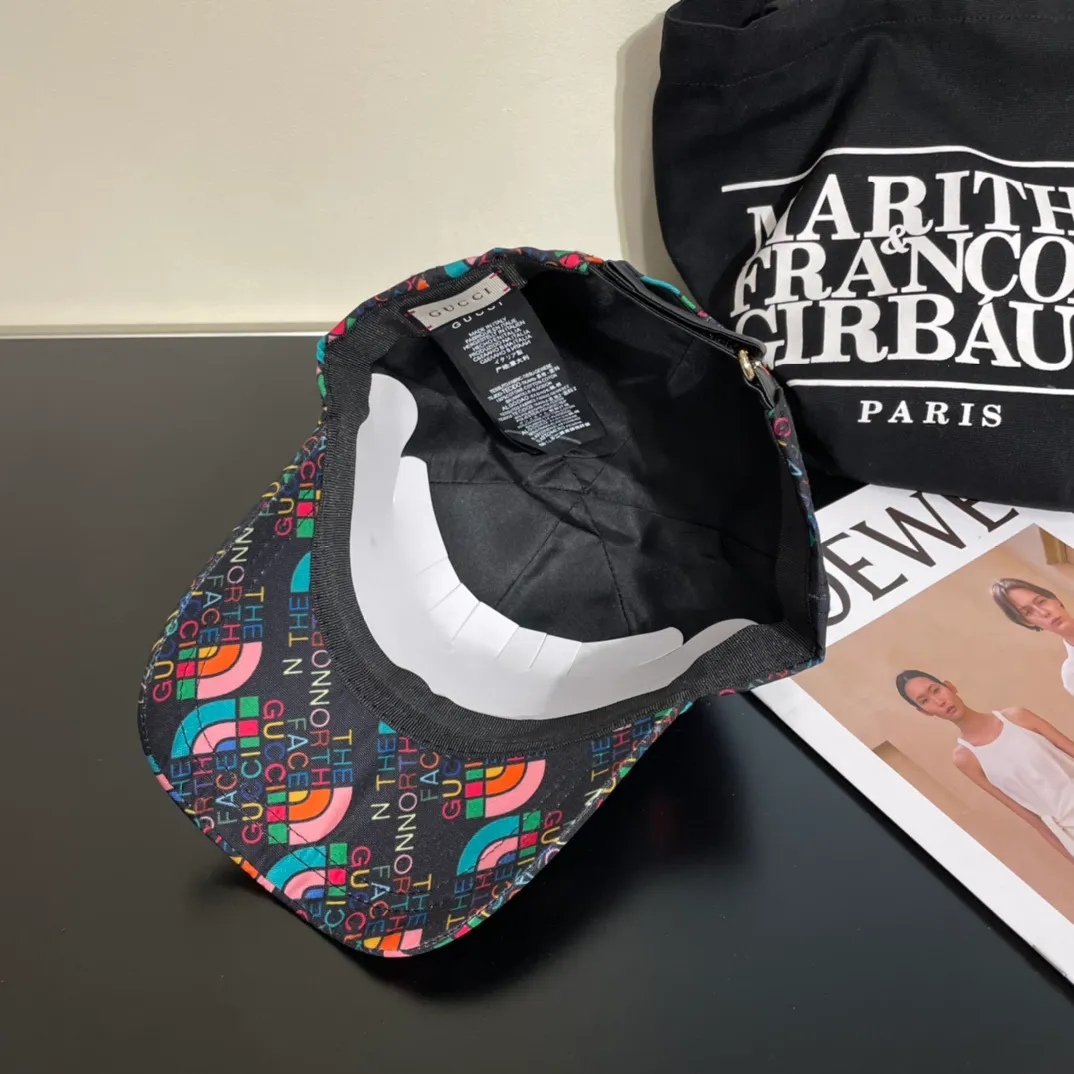 P50💰GUCCI Baseball Cap, new product from the official website, baseball cap, original quality, very popular 🔥🎩 The craftsmanship is very exquisite, high-end and classy! Low-key luxury, easy to carry! Running volume!