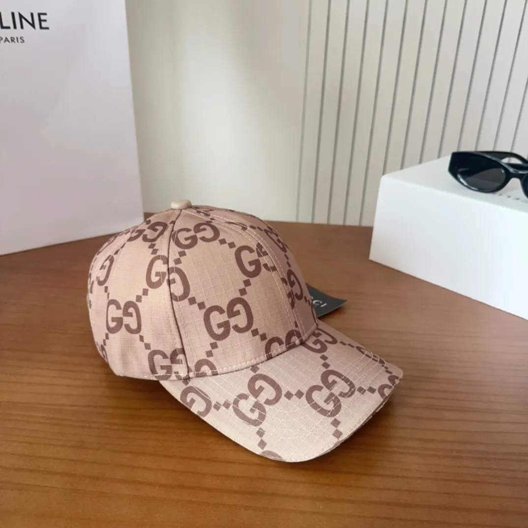 💰60 GUCCI Baseball Cap👒 The craftsmanship is very exquisite, high-end and classy! Low-key luxury, easy to carry!