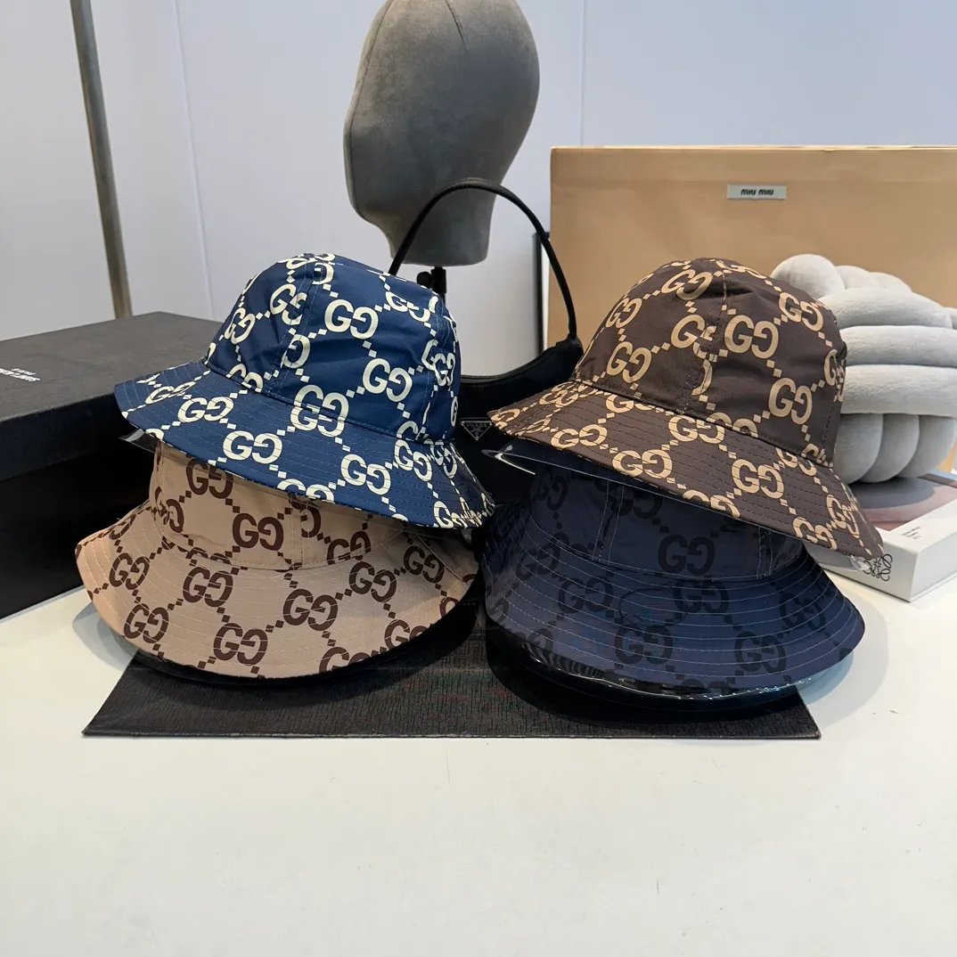 P50 GUCCI bucket hat, a new product from the official website, the original quality of the fisherman hat is very popular 🔥🎩 The craftsmanship is very exquisite, high-end and classy! Low-key luxury, easy to carry! Running volume!