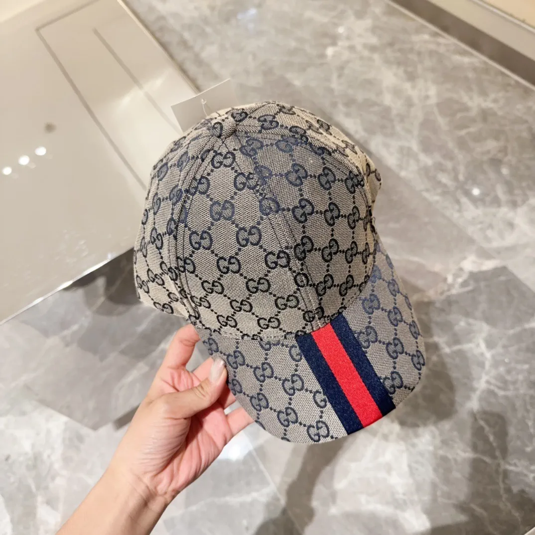 P 56 Gucci new presbyopic baseball cap