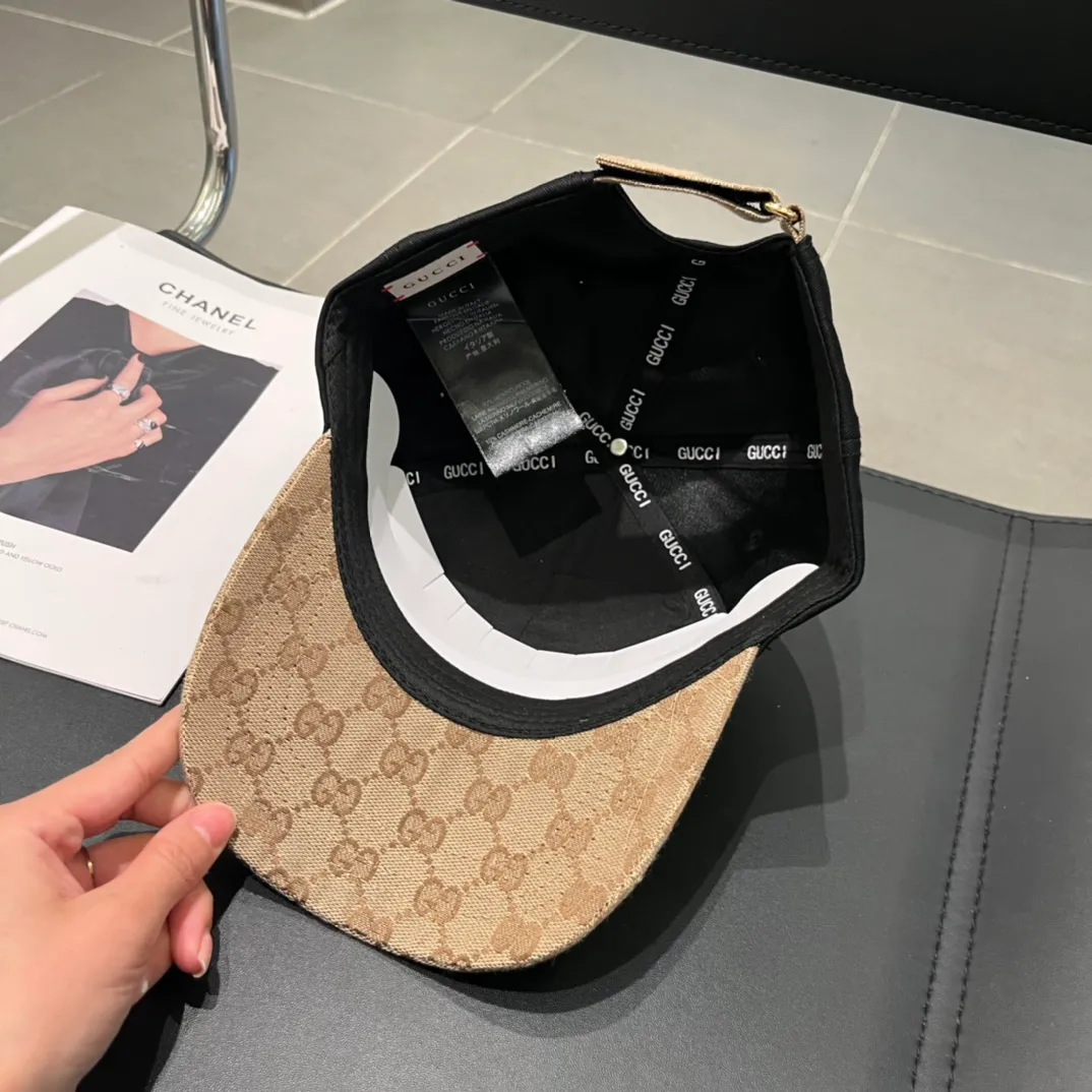 Running volume 56¥ Gucci cap