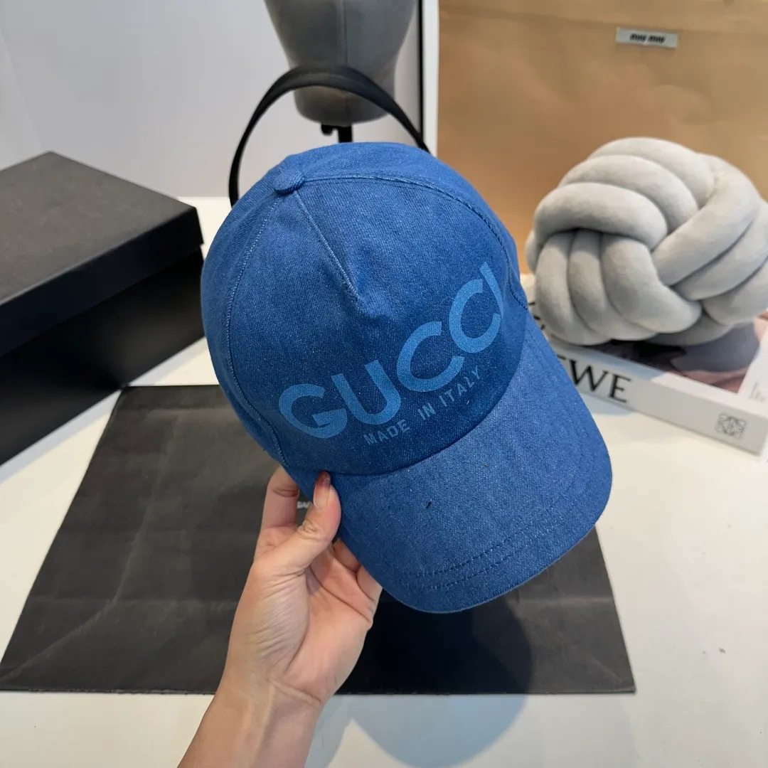 P80 GUCCI 2025 new washed denim baseball cap at the counter, very trendy! Casual and sports style, classic production, super easy to match!
