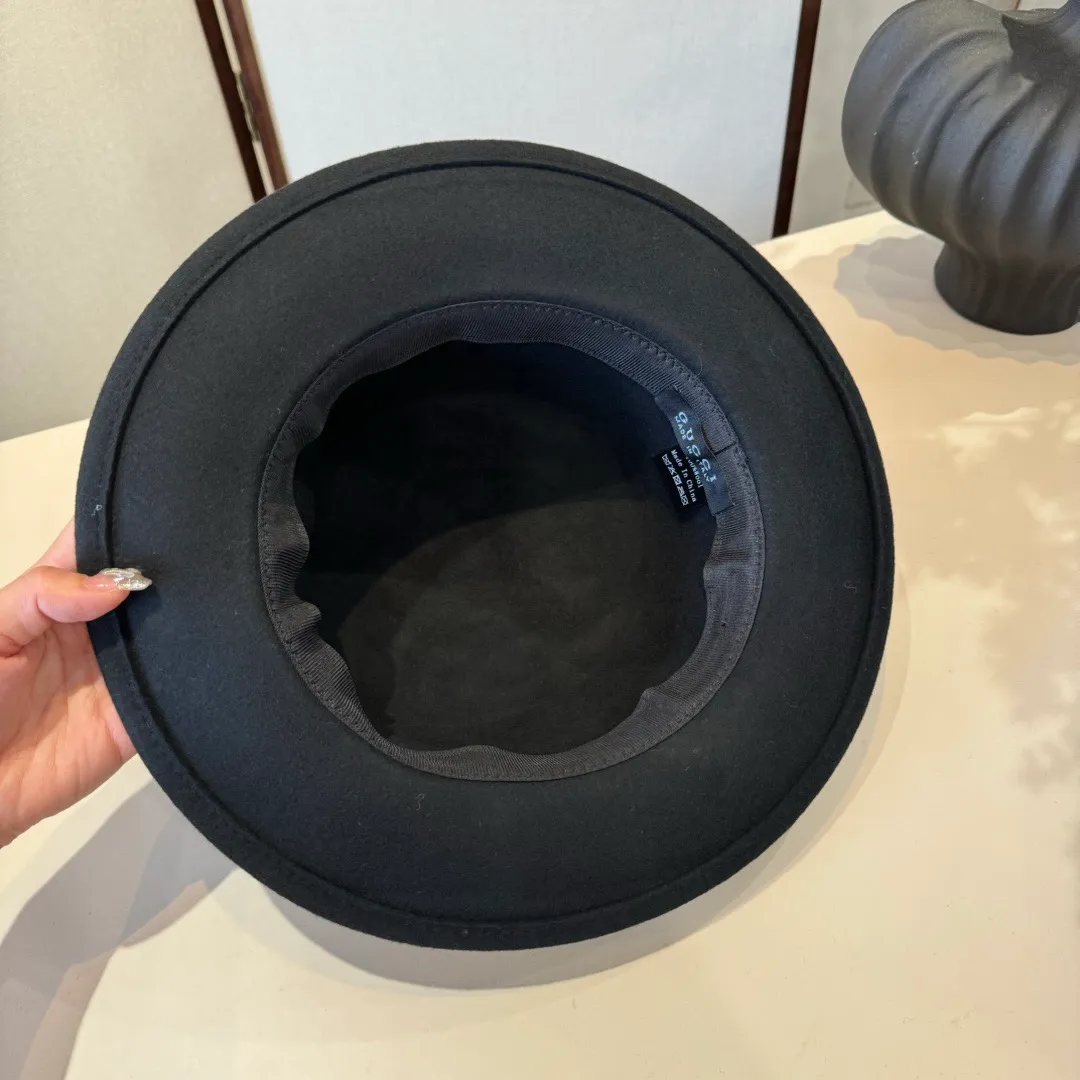 💰180¥ Gucci new wool top hat, flat top hat, 100% wool fabric 🦙%, head circumference 57cm