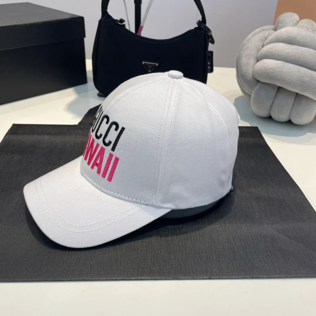 P60 GUCCI Gucci co-branded Balenciaga 2023 new simple embroidered baseball cap, very trendy! Casual and sports style. Super easy to match clothes