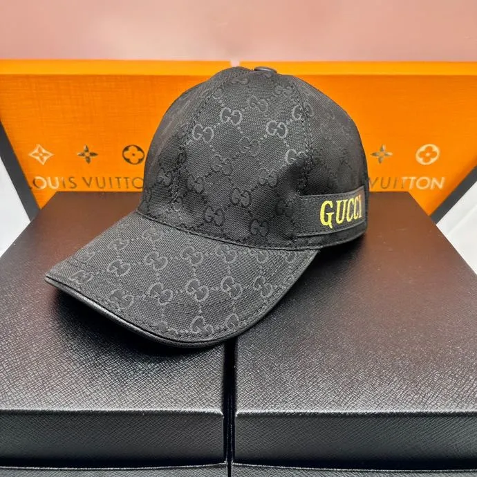 P90 new arrival, the latest model at Gucci counters, original canvas fabric, top quality original order, excellent quality, same baseball cap as the official website, real product shot, ready to ship quickly