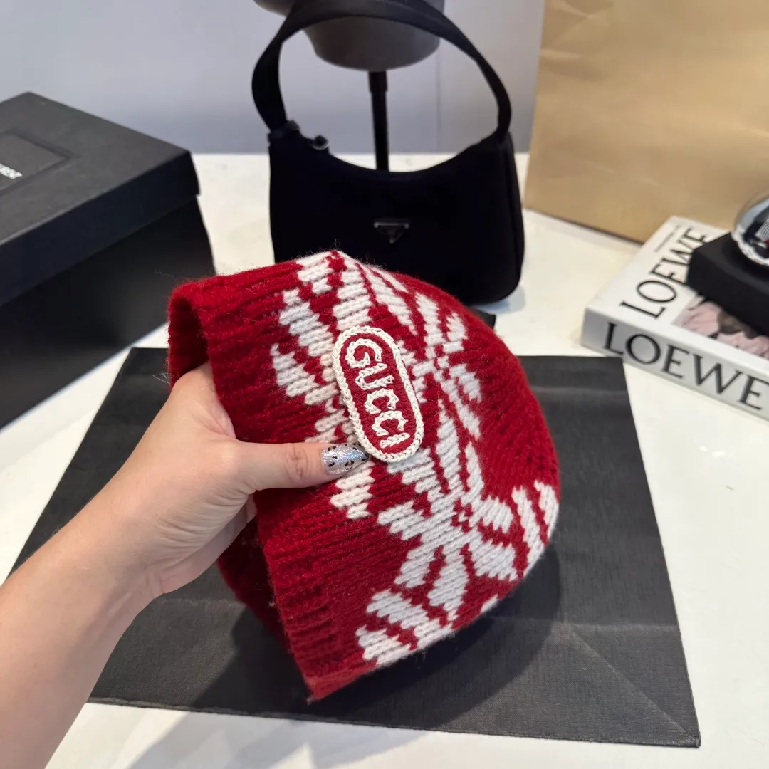 P80 Gucci knitted beanie, unisex