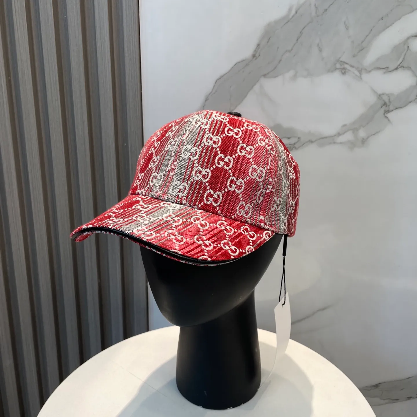 P56 GUCCI Gucci 2025 counter new jacquard baseball cap🧢very trendy! Casual and sports style, classic production, super easy to match! Look small