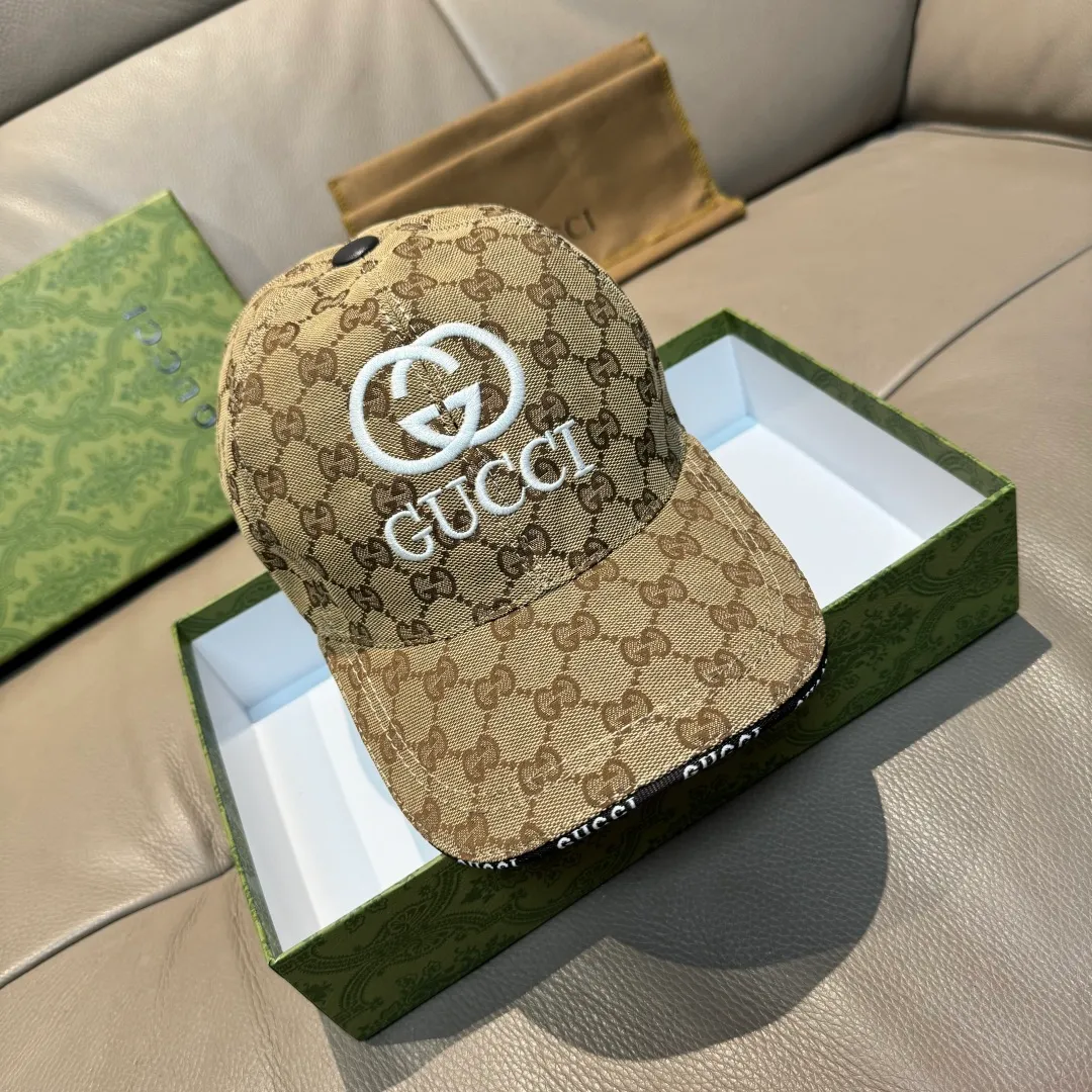 P90, Gucci (Gucci) new original baseball cap, GUCCI embroidery, 1:1 mold customization, heavy embroidery, details comparable to counters, original canvas fabric + first-layer cowhide, excellent quality! The first choice for handsome men and beautiful women, fashionable and versatile. The basic head circumference is 56cm, and the patch is adjustable.