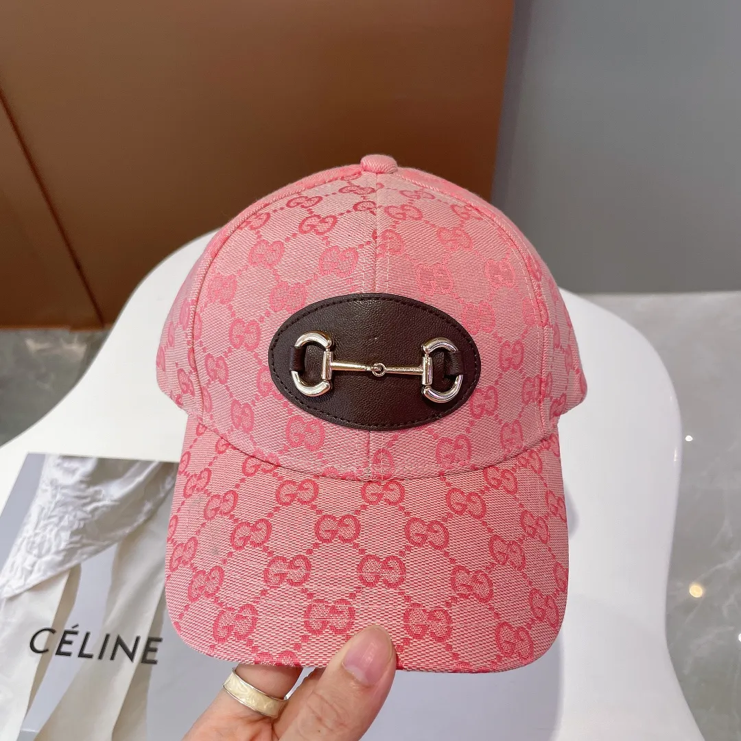 P60 [GUCCI] 2022 new simple baseball cap at the counter, very trendy! Casual and sports style, classic production, super easy to match!