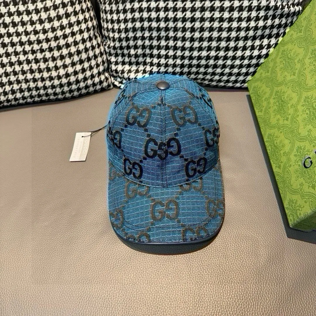 p90 New model shipped from official website. Gucci's latest original baseball cap, large double G, 1:1 mold customization at the counter, perfect alignment, original canvas fabric + first-layer cowhide, light and breathable! The basic head circumference is 56cm, and the patch is adjustable.